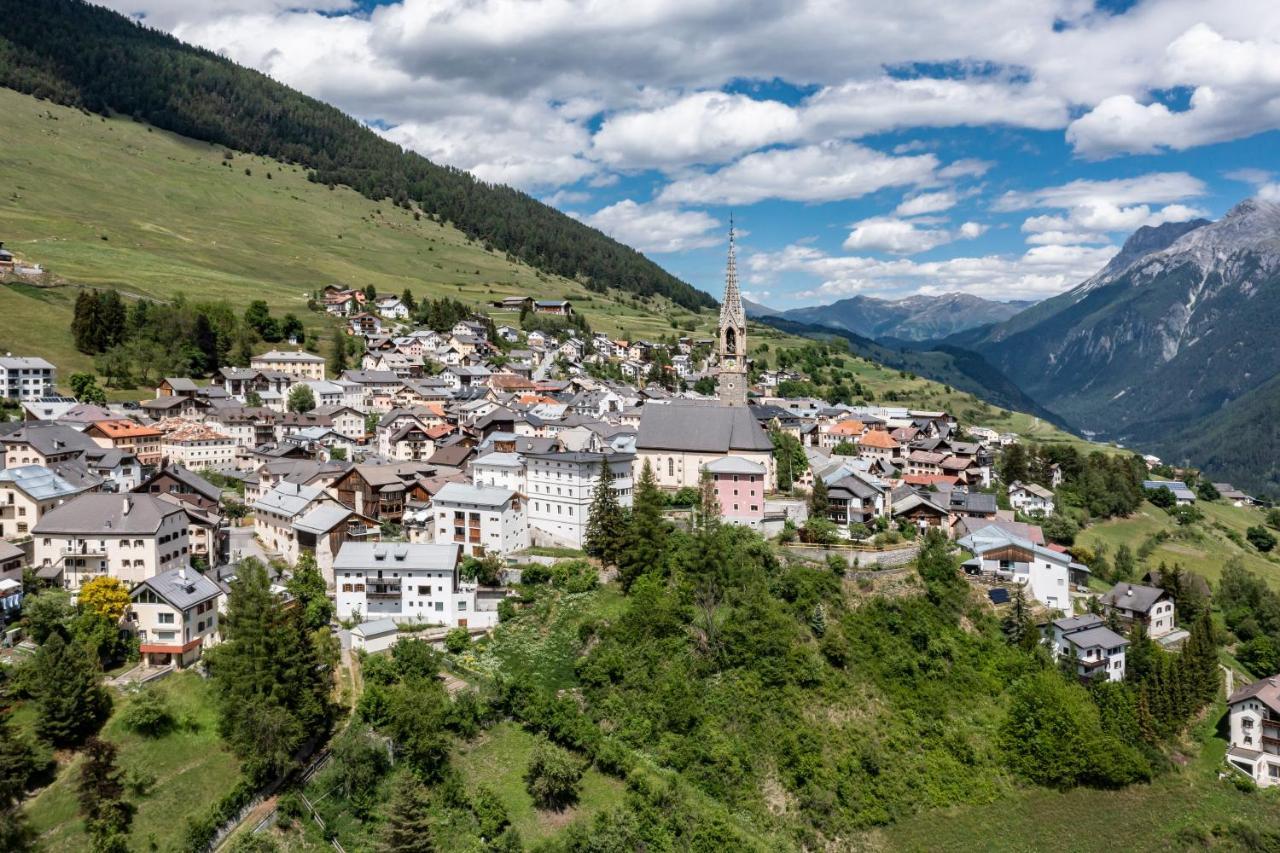 Chasa Fent, Sent Scuol Im Engadin Apartment Luaran gambar